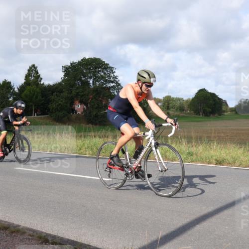 25.08.2024 - Elbe Triathlon Hamburg Fuchs,  Jonas http://msf.ph/oto/6854946 25.08.2024 10:04:22 Radfahren 356, 371, 350, 549 meine-sportfotos.de