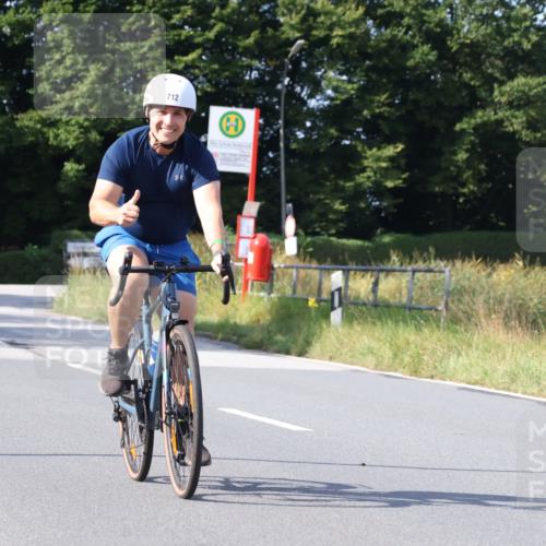 25.08.2024 - Elbe Triathlon Hamburg Fuchs,  Jonas http://msf.ph/oto/6854950 25.08.2024 10:37:47 Radfahren 540, 537, 712, 646, 560 meine-sportfotos.de