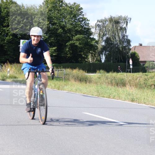 25.08.2024 - Elbe Triathlon Hamburg Fuchs,  Jonas http://msf.ph/oto/6854963 25.08.2024 10:37:47 Radfahren 540, 537, 712, 646, 560 meine-sportfotos.de