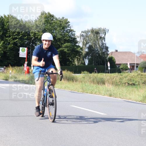 25.08.2024 - Elbe Triathlon Hamburg Fuchs,  Jonas http://msf.ph/oto/6854974 25.08.2024 10:37:47 Radfahren 540, 537, 712, 646, 560 meine-sportfotos.de