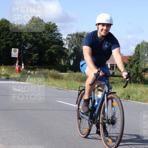 25.08.2024 - Elbe Triathlon Hamburg Fuchs,  Jonas http://msf.ph/oto/6854999 25.08.2024 10:37:48 Radfahren 537, 712, 646, 560 meine-sportfotos.de