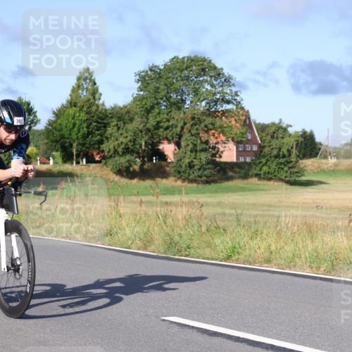 25.08.2024 - Elbe Triathlon Hamburg Fuchs,  Jonas http://msf.ph/oto/6855051 25.08.2024 09:18:09 Radfahren 391, 326, 107, 339, 234 meine-sportfotos.de