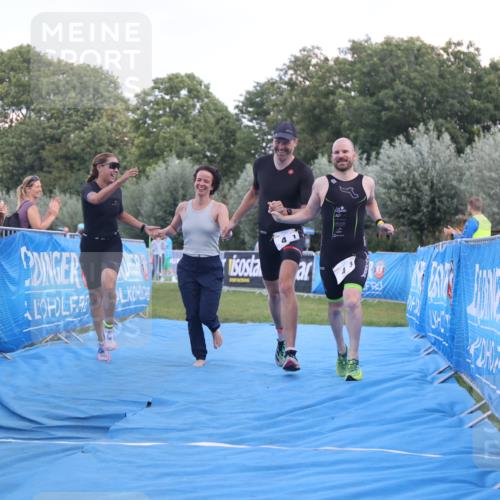 25.08.2024 - Elbe Triathlon Hamburg H.Heesch http://msf.ph/oto/6855074 25.08.2024 16:07:43 Ziel  meine-sportfotos.de
