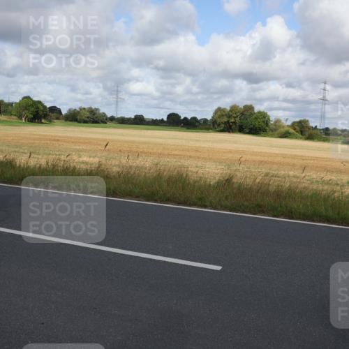 25.08.2024 - Elbe Triathlon Hamburg Fuchs,  Jonas http://msf.ph/oto/6855104 25.08.2024 10:05:04 Radfahren 366, 517, 1851, 234, 521 meine-sportfotos.de