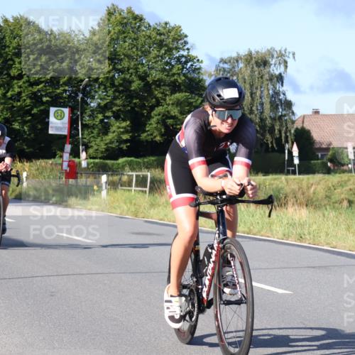 25.08.2024 - Elbe Triathlon Hamburg Fuchs,  Jonas http://msf.ph/oto/6855138 25.08.2024 09:18:13 Radfahren 391, 326, 107, 339, 234 meine-sportfotos.de