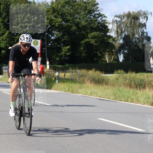 25.08.2024 - Elbe Triathlon Hamburg Fuchs,  Jonas http://msf.ph/oto/6855232 25.08.2024 10:38:17 Radfahren 620, 468, 793, 471 meine-sportfotos.de