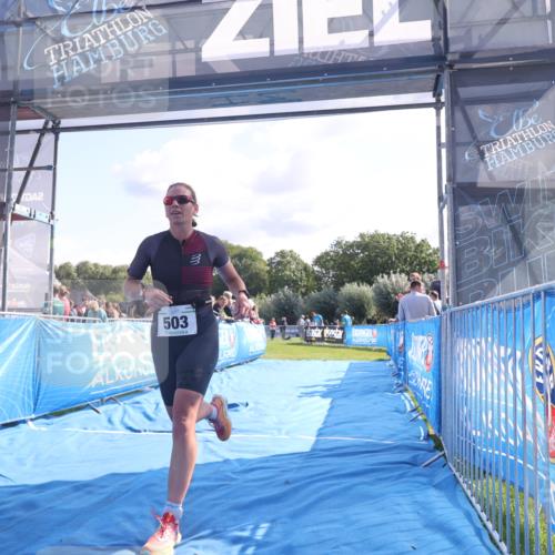 25.08.2024 - Elbe Triathlon Hamburg H.Heesch http://msf.ph/oto/6855320 25.08.2024 10:52:42 Ziel  meine-sportfotos.de
