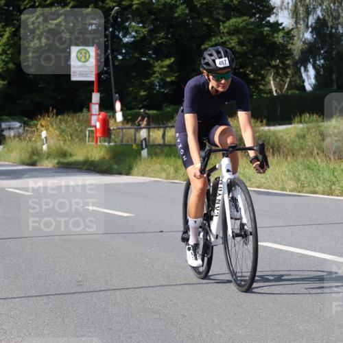 25.08.2024 - Elbe Triathlon Hamburg Fuchs,  Jonas http://msf.ph/oto/6855324 25.08.2024 10:38:25 Radfahren 471, 487, 570, 750 meine-sportfotos.de
