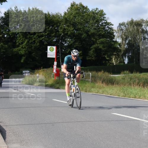 25.08.2024 - Elbe Triathlon Hamburg Fuchs,  Jonas http://msf.ph/oto/6855345 25.08.2024 10:05:39 Radfahren 199, 344, 397, 340, 357, 526 meine-sportfotos.de