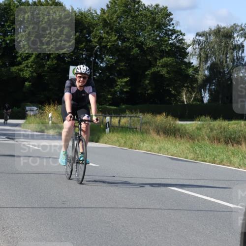 25.08.2024 - Elbe Triathlon Hamburg Fuchs,  Jonas http://msf.ph/oto/6855373 25.08.2024 10:38:31 Radfahren 487, 570, 750, 635, 538, 637, 1429, 517 meine-sportfotos.de