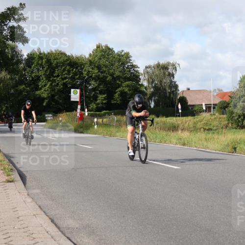 25.08.2024 - Elbe Triathlon Hamburg Fuchs,  Jonas http://msf.ph/oto/6855414 25.08.2024 10:05:42 Radfahren 344, 397, 340, 357, 526, 304 meine-sportfotos.de