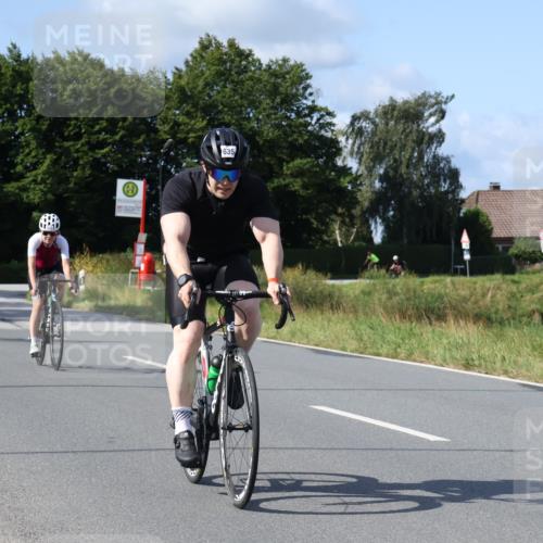 25.08.2024 - Elbe Triathlon Hamburg Fuchs,  Jonas http://msf.ph/oto/6855416 25.08.2024 10:38:33 Radfahren 570, 750, 635, 538, 637, 1429, 517 meine-sportfotos.de