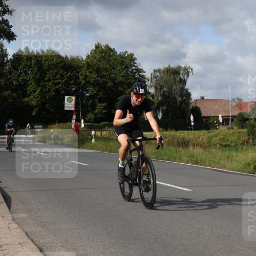 25.08.2024 - Elbe Triathlon Hamburg Fuchs,  Jonas http://msf.ph/oto/6855442 25.08.2024 10:05:43 Radfahren 344, 397, 340, 357, 526, 304, 349 meine-sportfotos.de