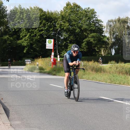 25.08.2024 - Elbe Triathlon Hamburg Fuchs,  Jonas http://msf.ph/oto/6855460 25.08.2024 10:05:45 Radfahren 397, 340, 357, 526, 304, 349, 538 meine-sportfotos.de