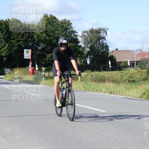 25.08.2024 - Elbe Triathlon Hamburg Fuchs,  Jonas http://msf.ph/oto/6855468 25.08.2024 10:38:34 Radfahren 570, 750, 635, 538, 637, 1429, 517, 662 meine-sportfotos.de