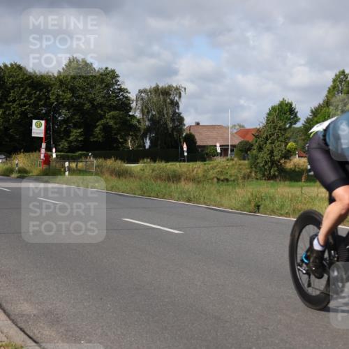 25.08.2024 - Elbe Triathlon Hamburg Fuchs,  Jonas http://msf.ph/oto/6855486 25.08.2024 10:05:46 Radfahren 397, 340, 357, 526, 304, 349, 538 meine-sportfotos.de