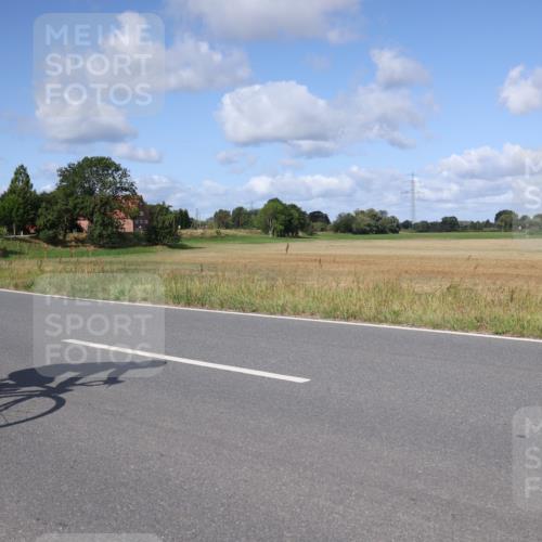 25.08.2024 - Elbe Triathlon Hamburg Fuchs,  Jonas http://msf.ph/oto/6855585 25.08.2024 10:38:38 Radfahren 635, 538, 637, 1429, 517, 662, 796 meine-sportfotos.de