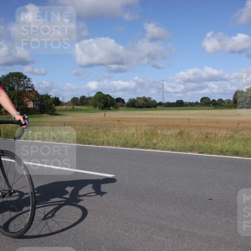 25.08.2024 - Elbe Triathlon Hamburg Fuchs,  Jonas http://msf.ph/oto/6855591 25.08.2024 10:38:39 Radfahren 538, 637, 1429, 517, 662, 796 meine-sportfotos.de
