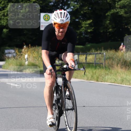 25.08.2024 - Elbe Triathlon Hamburg Fuchs,  Jonas http://msf.ph/oto/6855635 25.08.2024 10:38:43 Radfahren 1429, 517, 662, 796, 455, 656, 588 meine-sportfotos.de