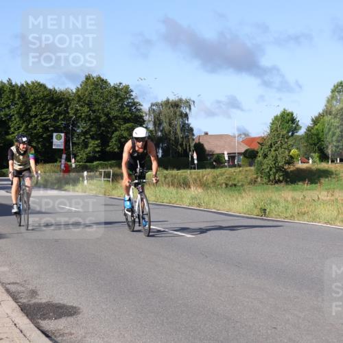 25.08.2024 - Elbe Triathlon Hamburg Fuchs,  Jonas http://msf.ph/oto/6855670 25.08.2024 09:18:58 Radfahren 164, 345, 200, 156, 155 meine-sportfotos.de