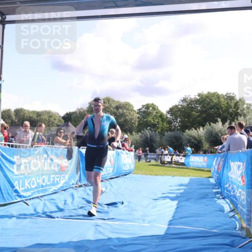 25.08.2024 - Elbe Triathlon Hamburg H.Heesch http://msf.ph/oto/6855677 25.08.2024 10:52:57 Ziel 130, 168 meine-sportfotos.de