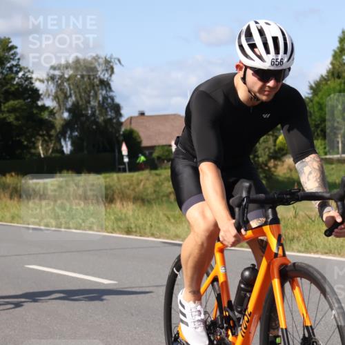 25.08.2024 - Elbe Triathlon Hamburg Fuchs,  Jonas http://msf.ph/oto/6855747 25.08.2024 10:38:49 Radfahren 455, 656, 588, 634, 654, 766, 605, 571 meine-sportfotos.de