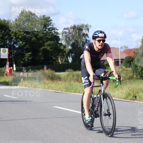 25.08.2024 - Elbe Triathlon Hamburg Fuchs,  Jonas http://msf.ph/oto/6855851 25.08.2024 10:38:53 Radfahren 455, 656, 588, 634, 654, 766, 605, 571, 460 meine-sportfotos.de