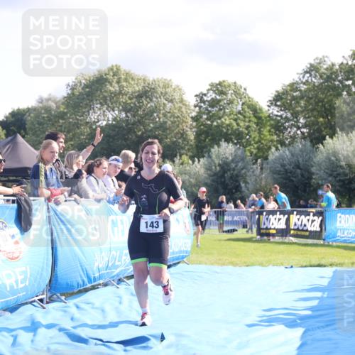 25.08.2024 - Elbe Triathlon Hamburg H.Heesch http://msf.ph/oto/6855857 25.08.2024 10:53:07 Ziel 143 meine-sportfotos.de