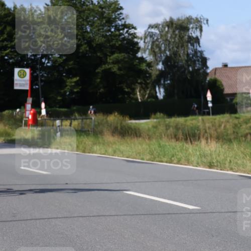 25.08.2024 - Elbe Triathlon Hamburg Fuchs,  Jonas http://msf.ph/oto/6855858 25.08.2024 10:38:53 Radfahren 455, 656, 588, 634, 654, 766, 605, 571, 460 meine-sportfotos.de