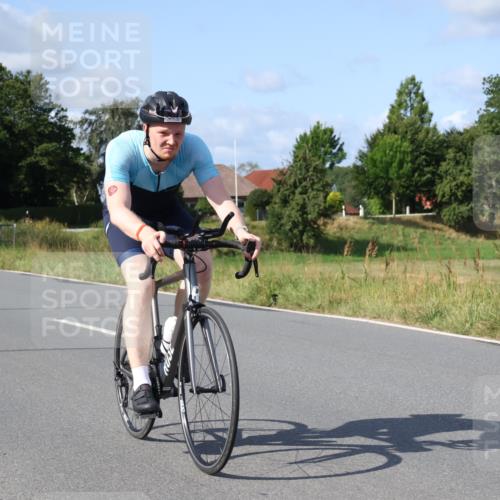 25.08.2024 - Elbe Triathlon Hamburg Fuchs,  Jonas http://msf.ph/oto/6855928 25.08.2024 10:38:56 Radfahren 634, 654, 766, 605, 571, 460, 601, 1435, 798, 795, 450 meine-sportfotos.de