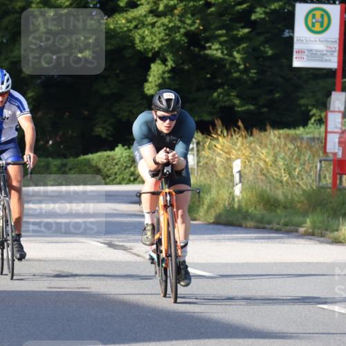 25.08.2024 - Elbe Triathlon Hamburg Fuchs,  Jonas http://msf.ph/oto/6855929 25.08.2024 09:19:16 Radfahren 139, 176, 243, 268, 396, 269, 319 meine-sportfotos.de