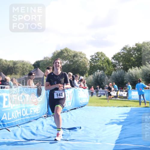 25.08.2024 - Elbe Triathlon Hamburg H.Heesch http://msf.ph/oto/6855955 25.08.2024 10:53:07 Ziel 143 meine-sportfotos.de