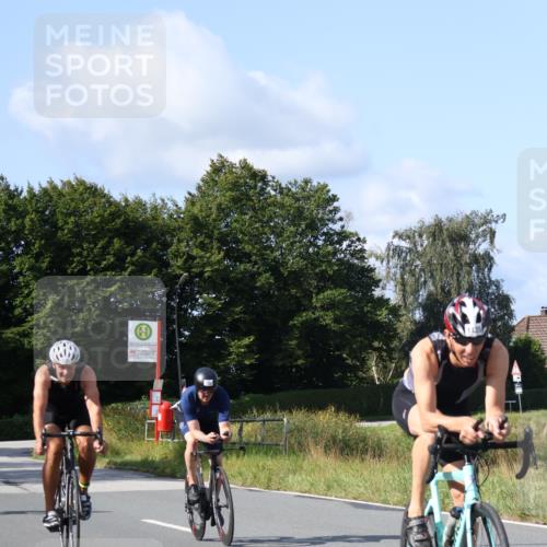 25.08.2024 - Elbe Triathlon Hamburg Fuchs,  Jonas http://msf.ph/oto/6855997 25.08.2024 10:39:01 Radfahren 571, 460, 601, 1435, 798, 795, 450, 633, 674 meine-sportfotos.de