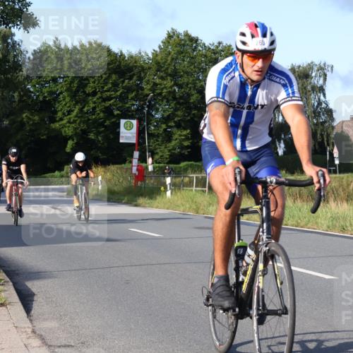 25.08.2024 - Elbe Triathlon Hamburg Fuchs,  Jonas http://msf.ph/oto/6856000 25.08.2024 09:19:18 Radfahren 176, 243, 268, 396, 269, 319 meine-sportfotos.de