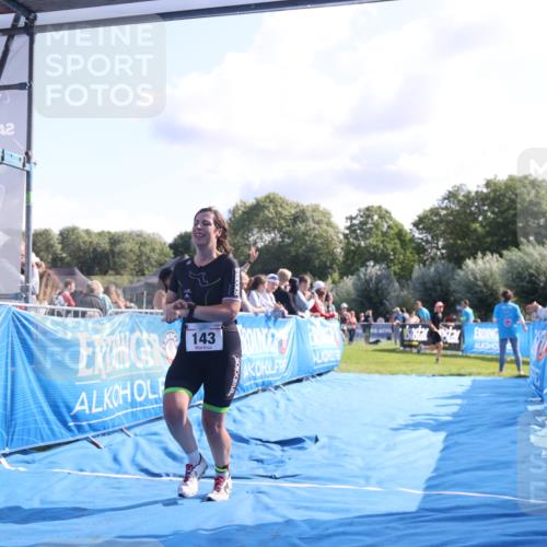 25.08.2024 - Elbe Triathlon Hamburg H.Heesch http://msf.ph/oto/6856002 25.08.2024 10:53:08 Ziel 143 meine-sportfotos.de