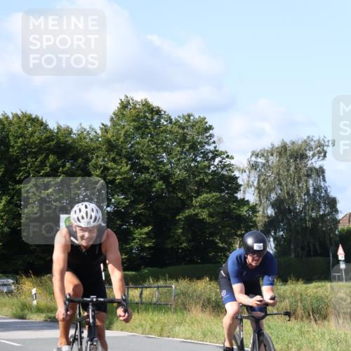 25.08.2024 - Elbe Triathlon Hamburg Fuchs,  Jonas http://msf.ph/oto/6856016 25.08.2024 10:39:02 Radfahren 460, 601, 1435, 798, 795, 450, 633, 674, 512 meine-sportfotos.de
