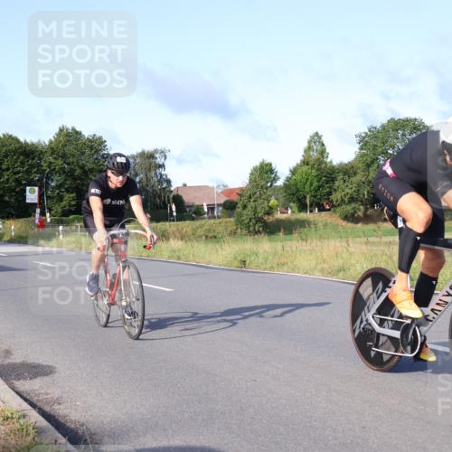 25.08.2024 - Elbe Triathlon Hamburg Fuchs,  Jonas http://msf.ph/oto/6856032 25.08.2024 09:19:20 Radfahren 243, 268, 396, 269, 319, 40 meine-sportfotos.de