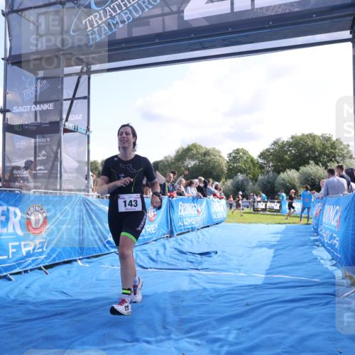 25.08.2024 - Elbe Triathlon Hamburg H.Heesch http://msf.ph/oto/6856071 25.08.2024 10:53:08 Ziel 143 meine-sportfotos.de