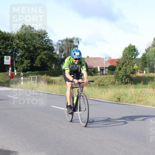 25.08.2024 - Elbe Triathlon Hamburg Fuchs,  Jonas http://msf.ph/oto/6856072 25.08.2024 09:19:22 Radfahren 243, 268, 396, 269, 319, 40 meine-sportfotos.de