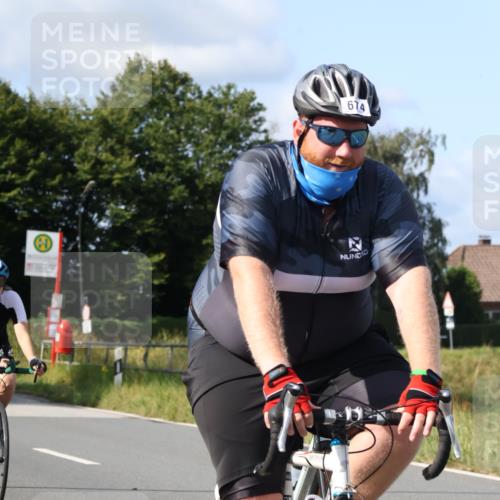 25.08.2024 - Elbe Triathlon Hamburg Fuchs,  Jonas http://msf.ph/oto/6856089 25.08.2024 10:39:08 Radfahren 450, 633, 674, 512, 773 meine-sportfotos.de