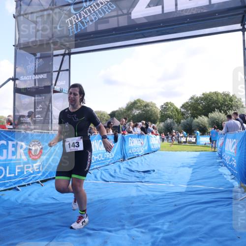 25.08.2024 - Elbe Triathlon Hamburg H.Heesch http://msf.ph/oto/6856103 25.08.2024 10:53:08 Ziel 143 meine-sportfotos.de