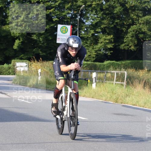 25.08.2024 - Elbe Triathlon Hamburg Fuchs,  Jonas http://msf.ph/oto/6856114 25.08.2024 09:19:26 Radfahren 269, 319, 40 meine-sportfotos.de