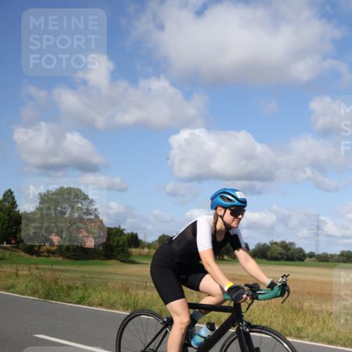 25.08.2024 - Elbe Triathlon Hamburg Fuchs,  Jonas http://msf.ph/oto/6856129 25.08.2024 10:39:09 Radfahren 633, 674, 512, 773 meine-sportfotos.de