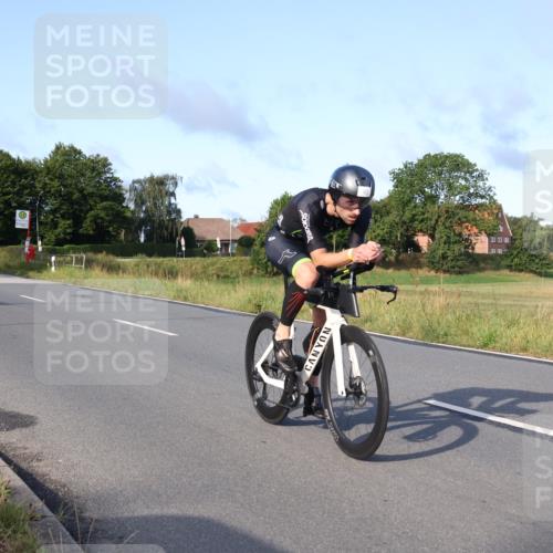 25.08.2024 - Elbe Triathlon Hamburg Fuchs,  Jonas http://msf.ph/oto/6856141 25.08.2024 09:19:27 Radfahren 319, 40 meine-sportfotos.de