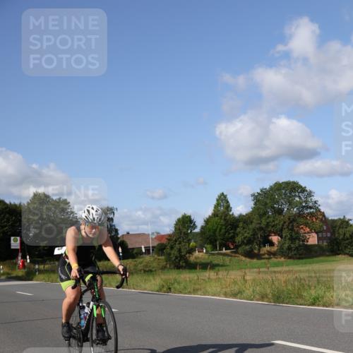 25.08.2024 - Elbe Triathlon Hamburg Fuchs,  Jonas http://msf.ph/oto/6856207 25.08.2024 10:39:22 Radfahren 678, 495, 509, 1433, 784 meine-sportfotos.de