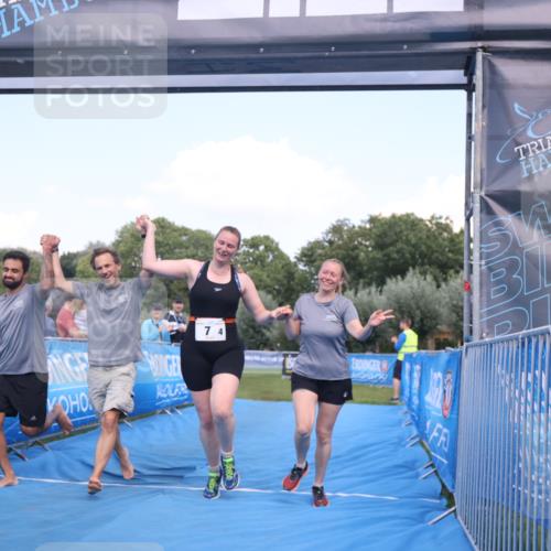 25.08.2024 - Elbe Triathlon Hamburg H.Heesch http://msf.ph/oto/6856247 25.08.2024 16:11:02 Ziel  meine-sportfotos.de