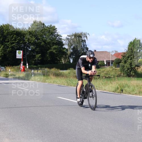 25.08.2024 - Elbe Triathlon Hamburg Fuchs,  Jonas http://msf.ph/oto/6856248 25.08.2024 10:39:27 Radfahren 495, 509, 1433, 784, 1428, 476, 657 meine-sportfotos.de