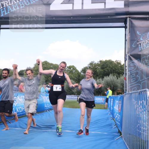 25.08.2024 - Elbe Triathlon Hamburg H.Heesch http://msf.ph/oto/6856254 25.08.2024 16:11:02 Ziel  meine-sportfotos.de
