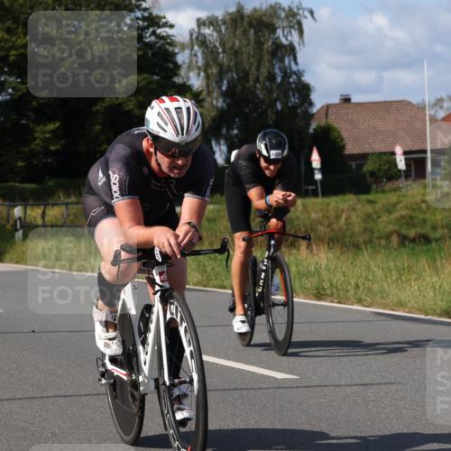 25.08.2024 - Elbe Triathlon Hamburg Fuchs,  Jonas http://msf.ph/oto/6856305 25.08.2024 10:39:41 Radfahren 1440, 1459, 799, 770, 776 meine-sportfotos.de