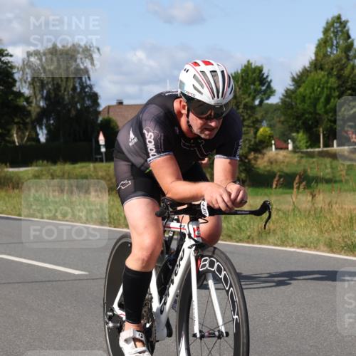 25.08.2024 - Elbe Triathlon Hamburg Fuchs,  Jonas http://msf.ph/oto/6856316 25.08.2024 10:39:41 Radfahren 1440, 1459, 799, 770, 776 meine-sportfotos.de